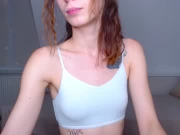 webcam girl litttle_mia live cam image #4608669