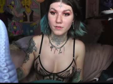 webcam tranny little_trap99 live cam image #5978819