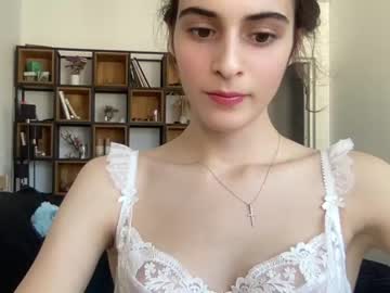webcam girl wonderland_stia live cam image #5527674