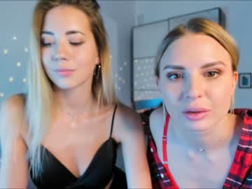 webcam girl emmi_rosee live cam image #3086347