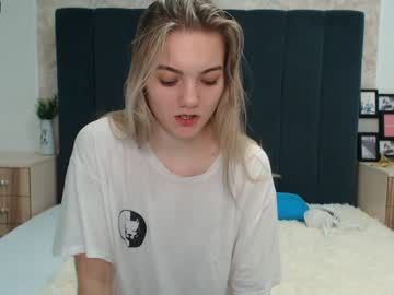 webcam girl sona_lavbery live cam image #2865796