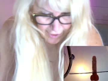 webcam girl fitcougarcb live cam image #5681082
