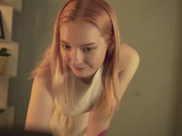 webcam girl anna_breach live cam image #4803019