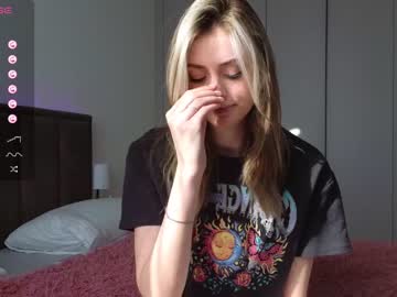 webcam girl sky_magic live cam image #6747472