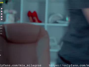 webcam girl mia_milagros live cam image #528404