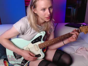 webcam tranny realjuliajane live cam image #2633453