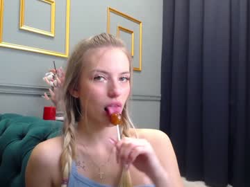 webcam girl selenaobrien live cam image #773418
