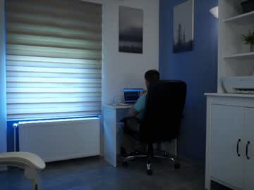 webcam girl yournaughtypixie live cam image #6523513