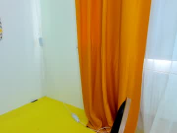 webcam girl elizabeth_wong live cam image #256913