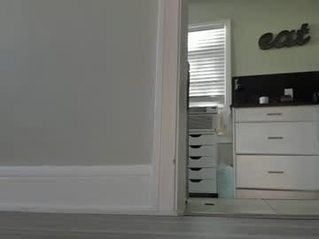 webcam girl lilbeccaxo live cam image #3697342