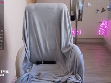 webcam girl lily_ewing live cam image #4711671