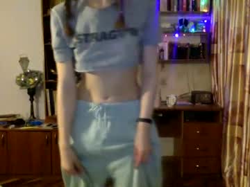 webcam girl thepika_chu live cam image #1022131