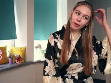 webcam girl aleksa_cutie live cam image #1276899