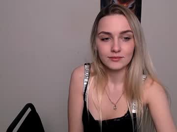 webcam girl bottomless_eyes_ live cam image #1406314