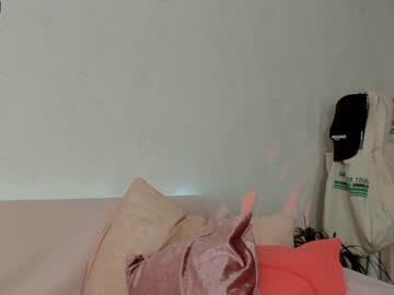 webcam girl madeline_jackson live cam image #5086344