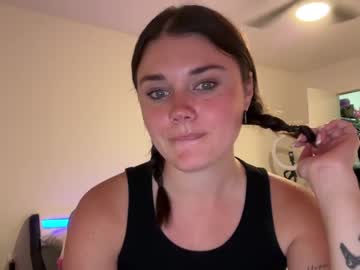 webcam girl queencassidyy live cam image #5402306