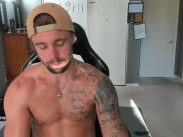 webcam man theufcfan_8181 live cam image #4435184
