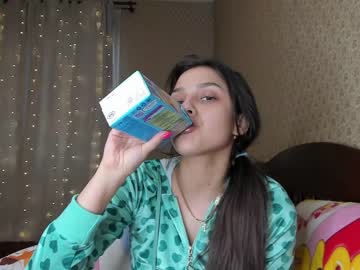 webcam girl so_sweet_poppy live cam image #1477231