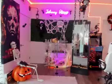 webcam man thejohnnystone live cam image #2866550