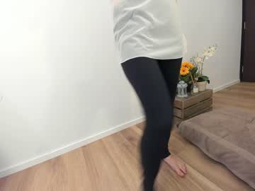 webcam girl ehotlovea live cam image #5274080