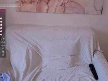 webcam girl lily_ewing live cam image #4811788