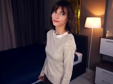 webcam girl odettehatt live cam image #7087926