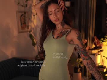 webcam girl effylowell_ live cam image #4935533