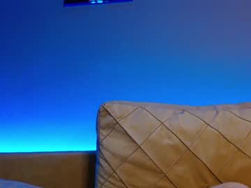 webcam girl juicy_peach88 live cam image #3007595