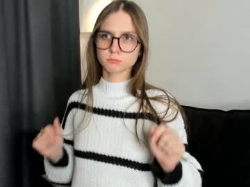 webcam girl knock_knocks live cam image #6347543