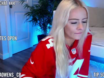 webcam girl oliviaowens live cam image #175598