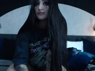 webcam girl charlotte_germanotta_ live cam image #5651964