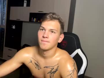 webcam man vova_belkin live cam image #2892427