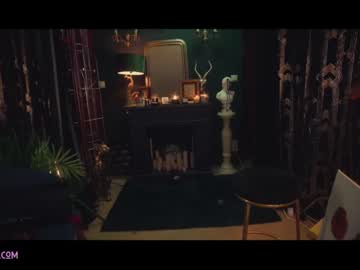 webcam girl lucieoude_ live cam image #2072872