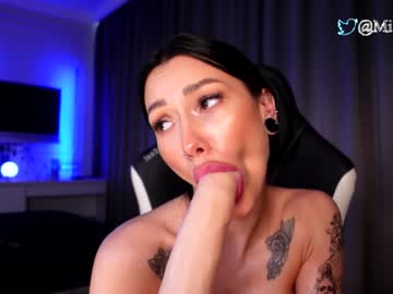webcam girl miladenver live cam image #4994840