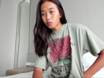 webcam girl asiangirlandwhiteguy live cam image #1851951