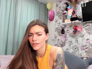 webcam girl joconda live cam image #6648043