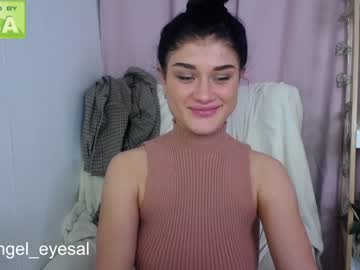 webcam girl angel_eyes01 live cam image #528262