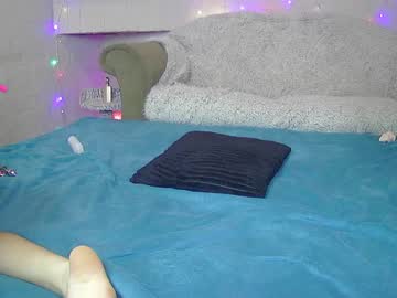 webcam couple roxxxy_and_dean live cam image #1015490