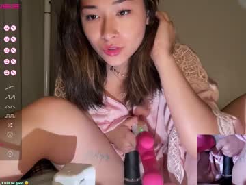 webcam girl vietwhhore live cam image #4709431