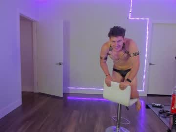 webcam man thejohnnystone live cam image #154143