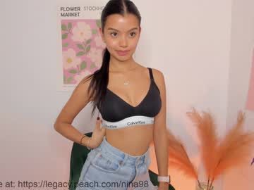 webcam girl nina_agdal live cam image #6583671