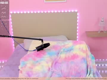 webcam girl little_effy18 live cam image #3212378