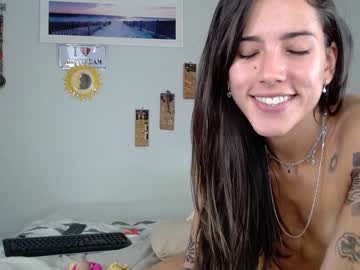 webcam girl one_more_cum live cam image #5320260