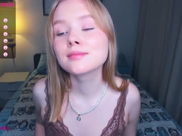 webcam girl sun_shiiine live cam image #4499017