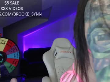 webcam girl brooke_synn live cam image #722230