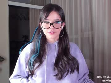 webcam girl aavee live cam image #3349866