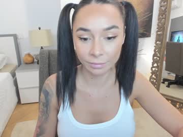 webcam girl squirtbetty live cam image #473905