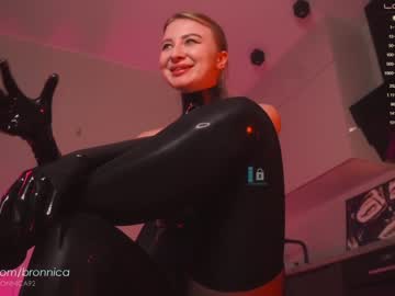 webcam girl bronnica live cam image #2264453