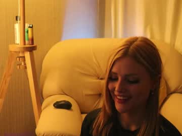 webcam girl bettyhudson live cam image #1421580