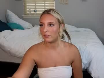 webcam couple haleymorrowww live cam image #4834282